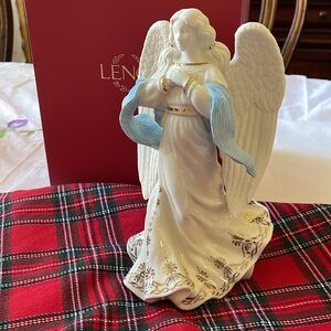Lenox First Blessing Nativity Angel of Hope porcelain with box